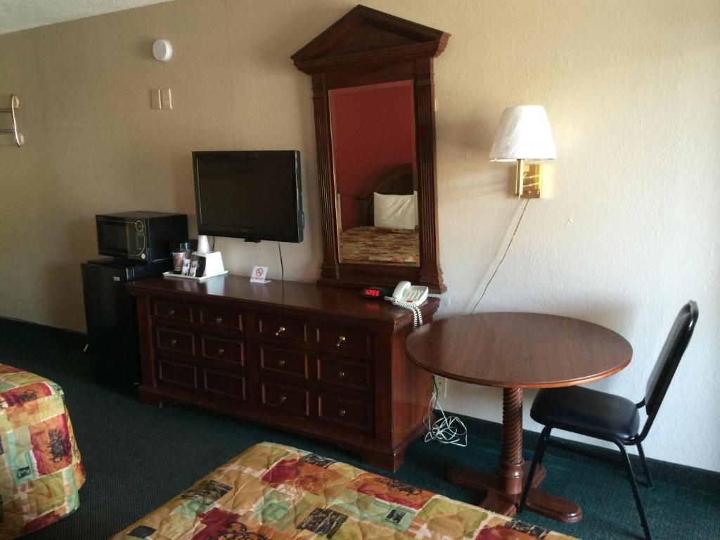 Bestway Inn Ruidoso Downs Δωμάτιο φωτογραφία